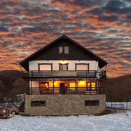 Отель Casa Georgescu Рышнов Экстерьер фото