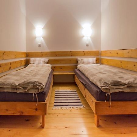 Отель Casa Georgescu Рышнов Экстерьер фото